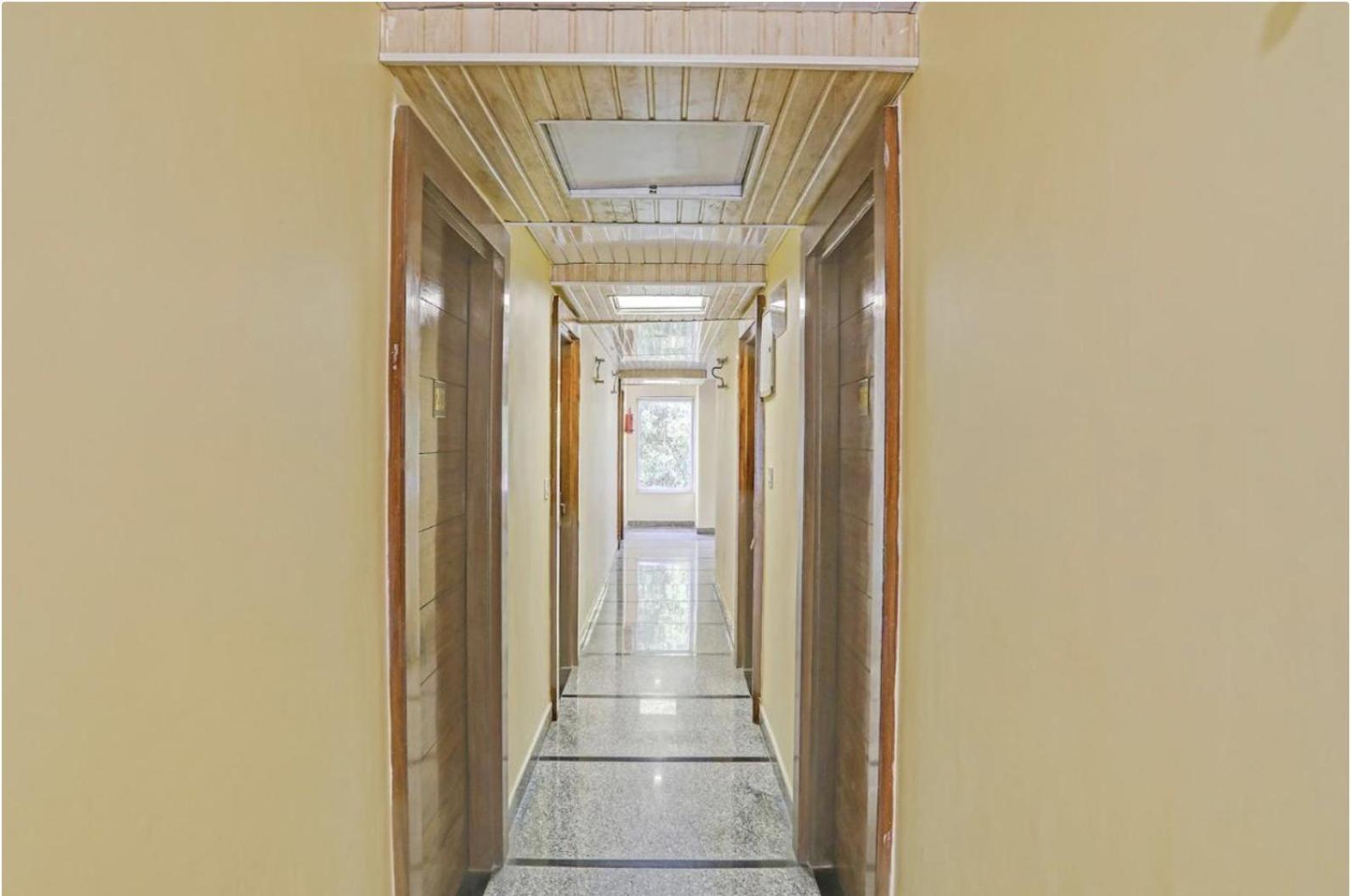 Hotel Woods View - Mall Road Mussoorie Kültér fotó