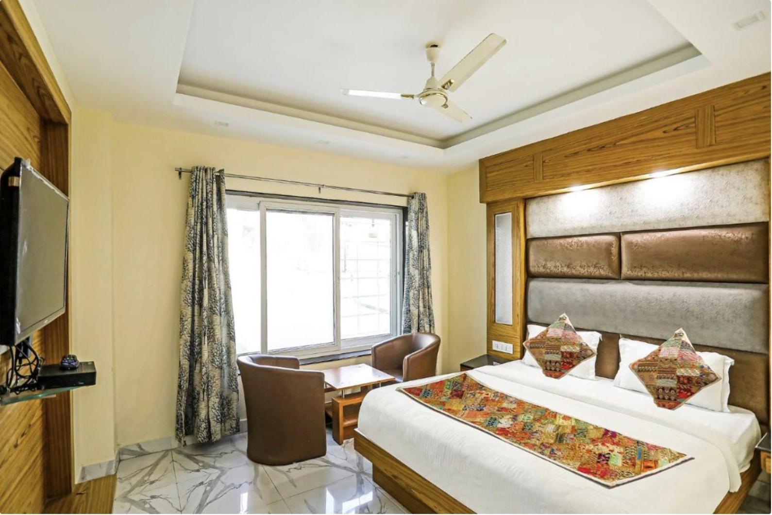 Hotel Woods View - Mall Road Mussoorie Kültér fotó